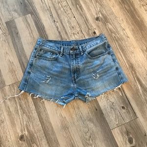 Levi’s 505 Distressed Cut-Off Jean Shorts Size 31 | Vintage Light Wash